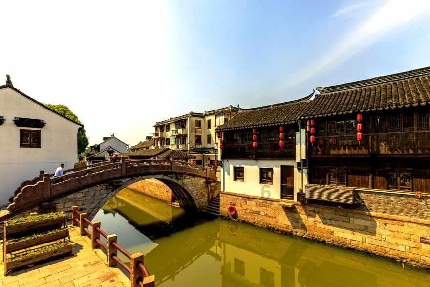 社区食堂、照护中心、生活小超市……城市小空间应有这些可能性